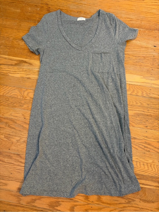 T.La Dresses & Skirts - Anthropologie T.la Dresla T-shirt Dress, gray, size M